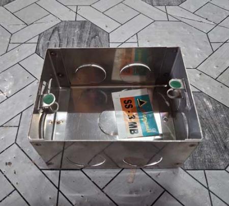 SS 3 Modular Box